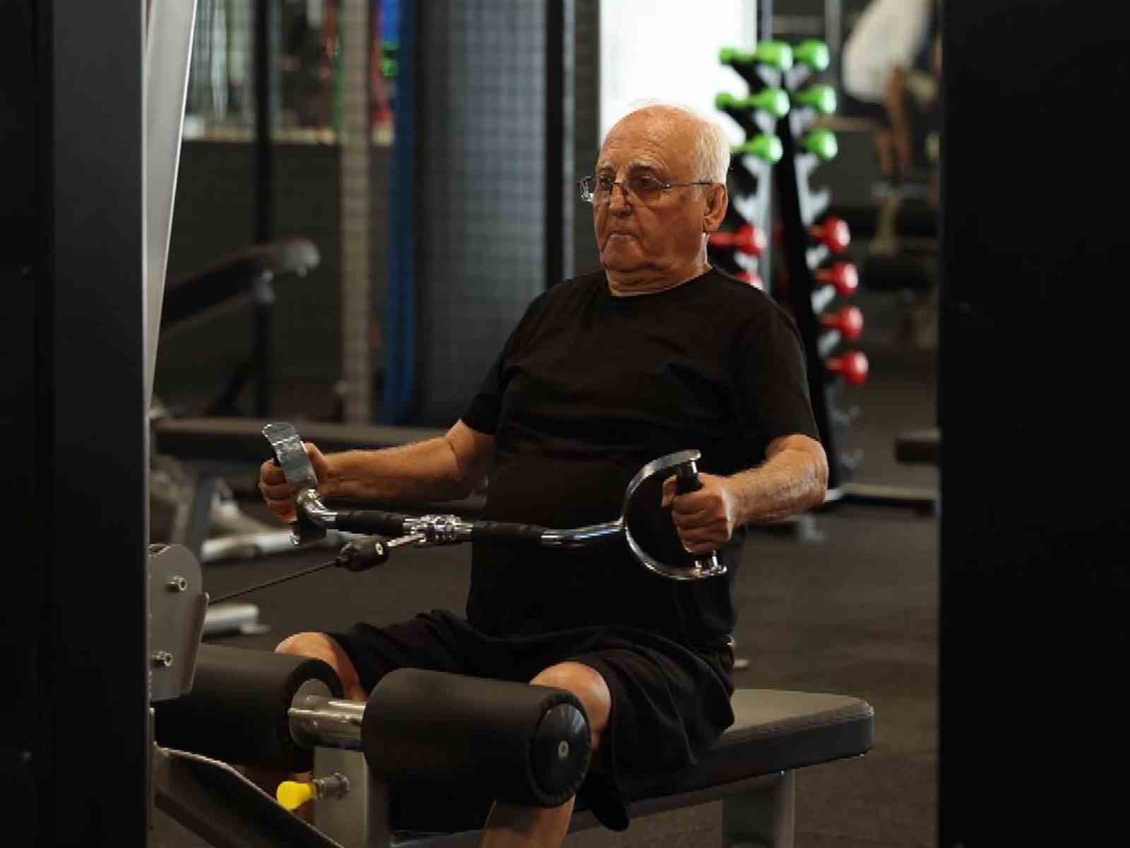 Erman Şahin Spor Merkezi yoğun ilgi görüyor