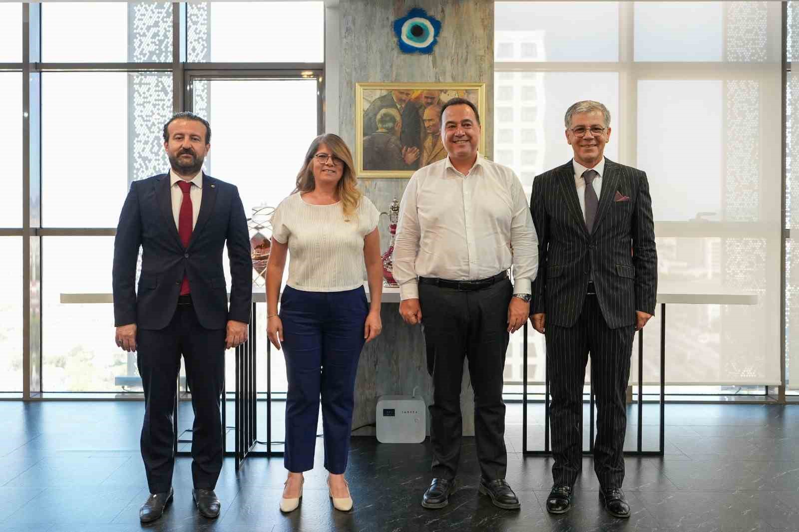 MİMSAD ’İnşaatçılar Çarşısı’ projesini Başkan Dutlulu ile paylaştı