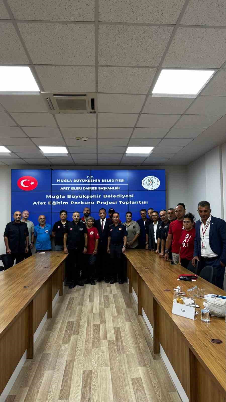 Muğla’da Enkaz Eğitim Alanı ve Köpek Eğitim Merkezi için toplantı düzenlendi
