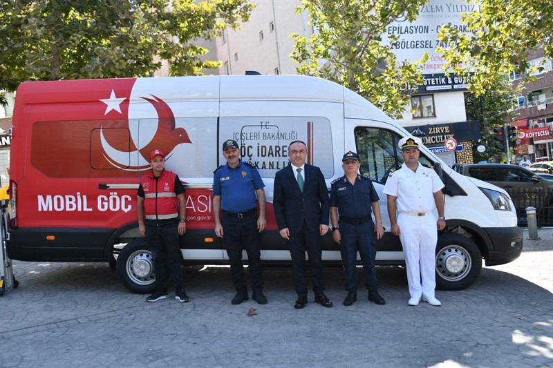 Yasal kalış hakkı olmayan göçmenler anında sınır dışı ediliyor