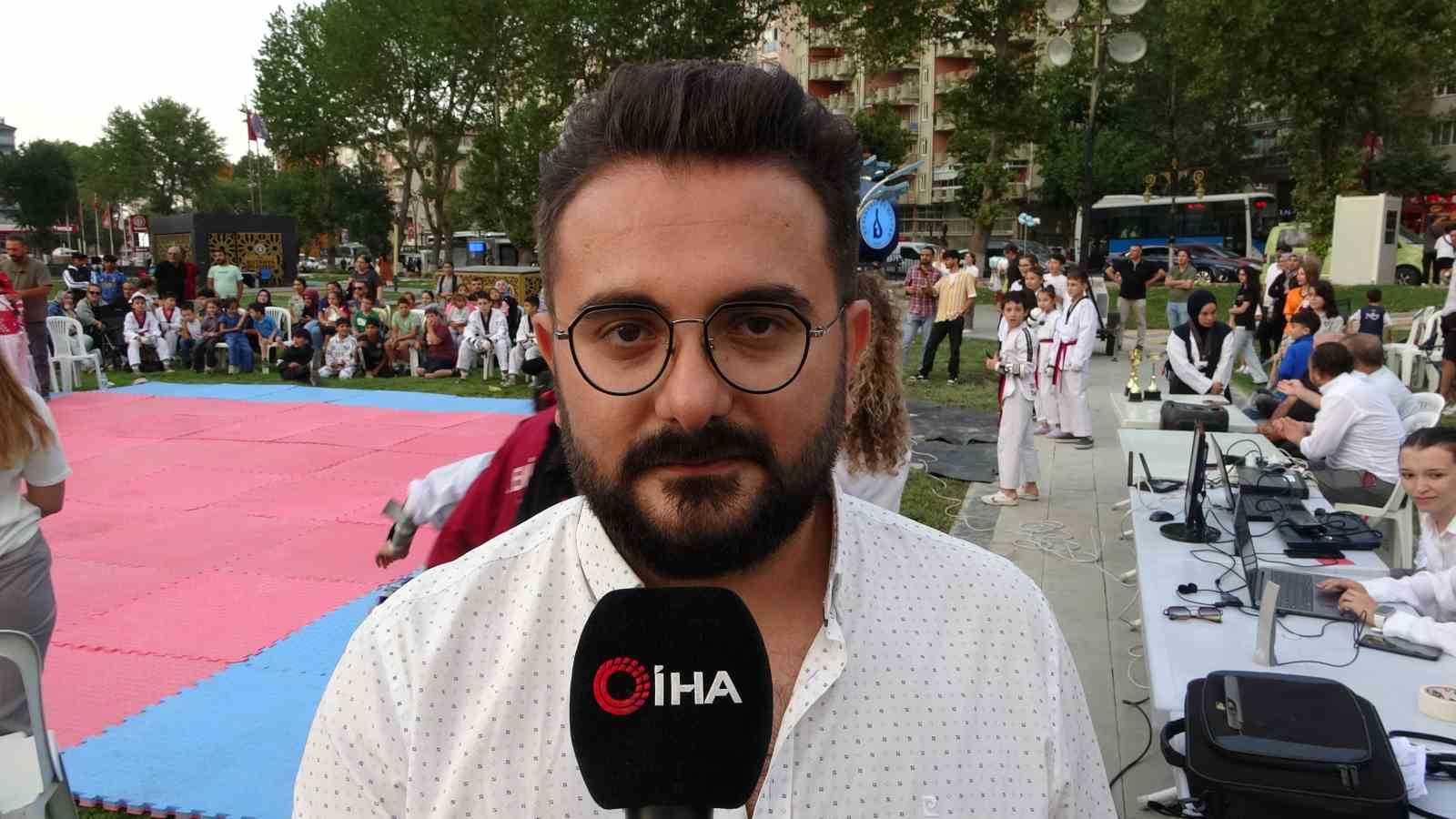 Kütahya’da ilk kez düzenlenen ’Açık Hava Taekwondo Turnuvası’na ilgi