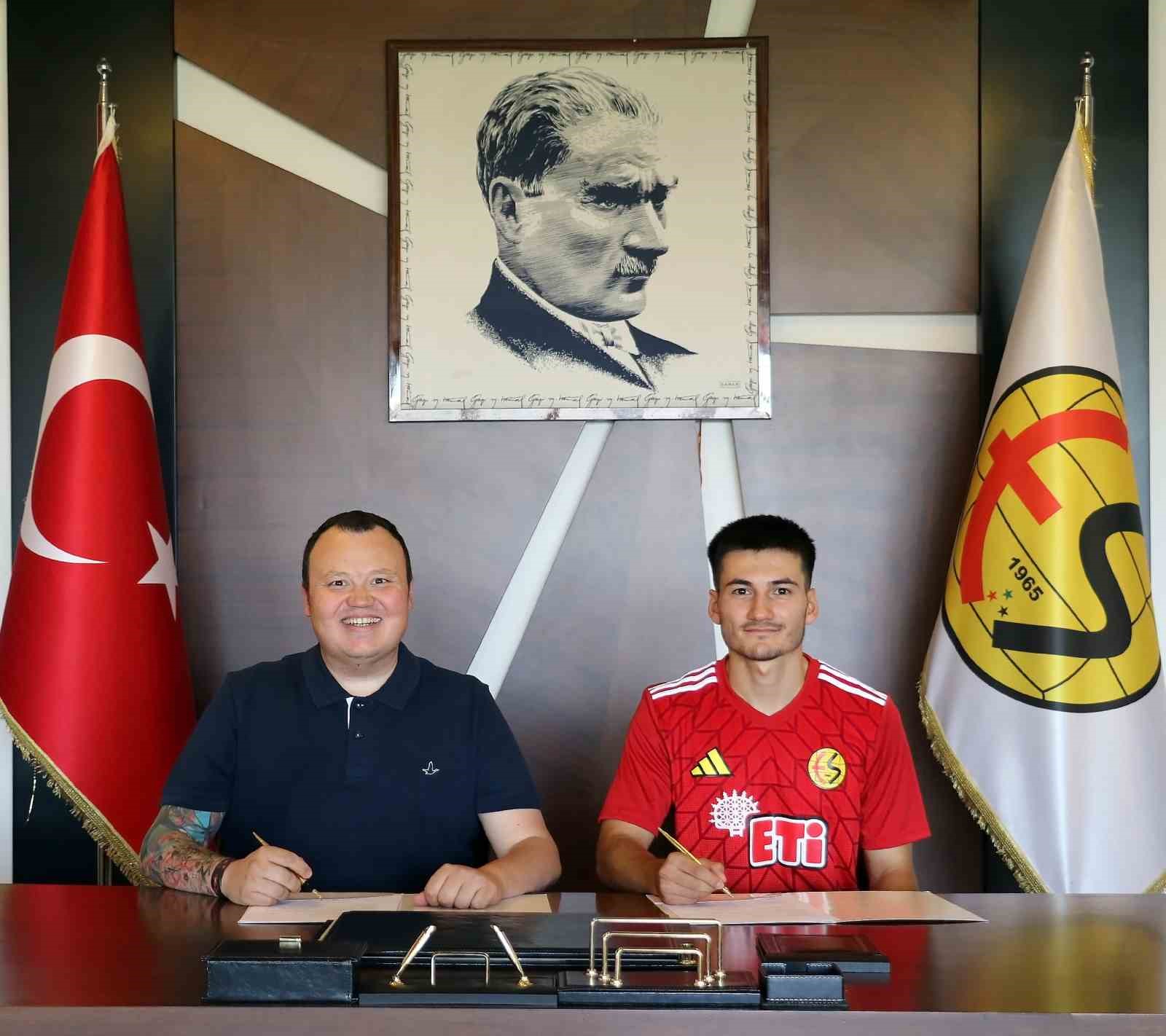 Eskişehirspor’un Gölcükspor’dan yaptığı yeni transferi belli oldu