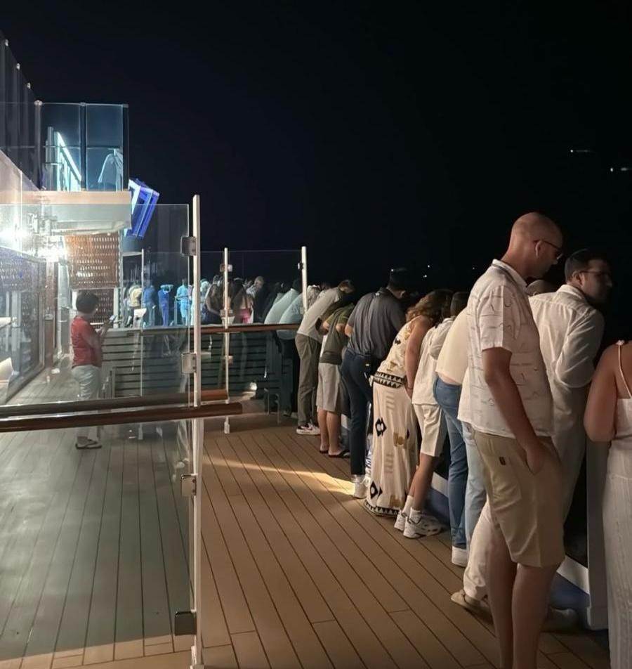 Marmara Adası açıklarında yolcu gemisinde panik: 1 kişi denize düştü