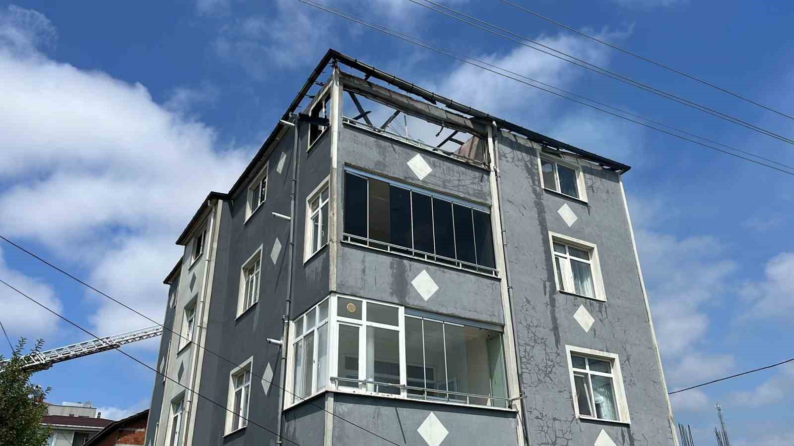 Sinop’ta çatı yangını