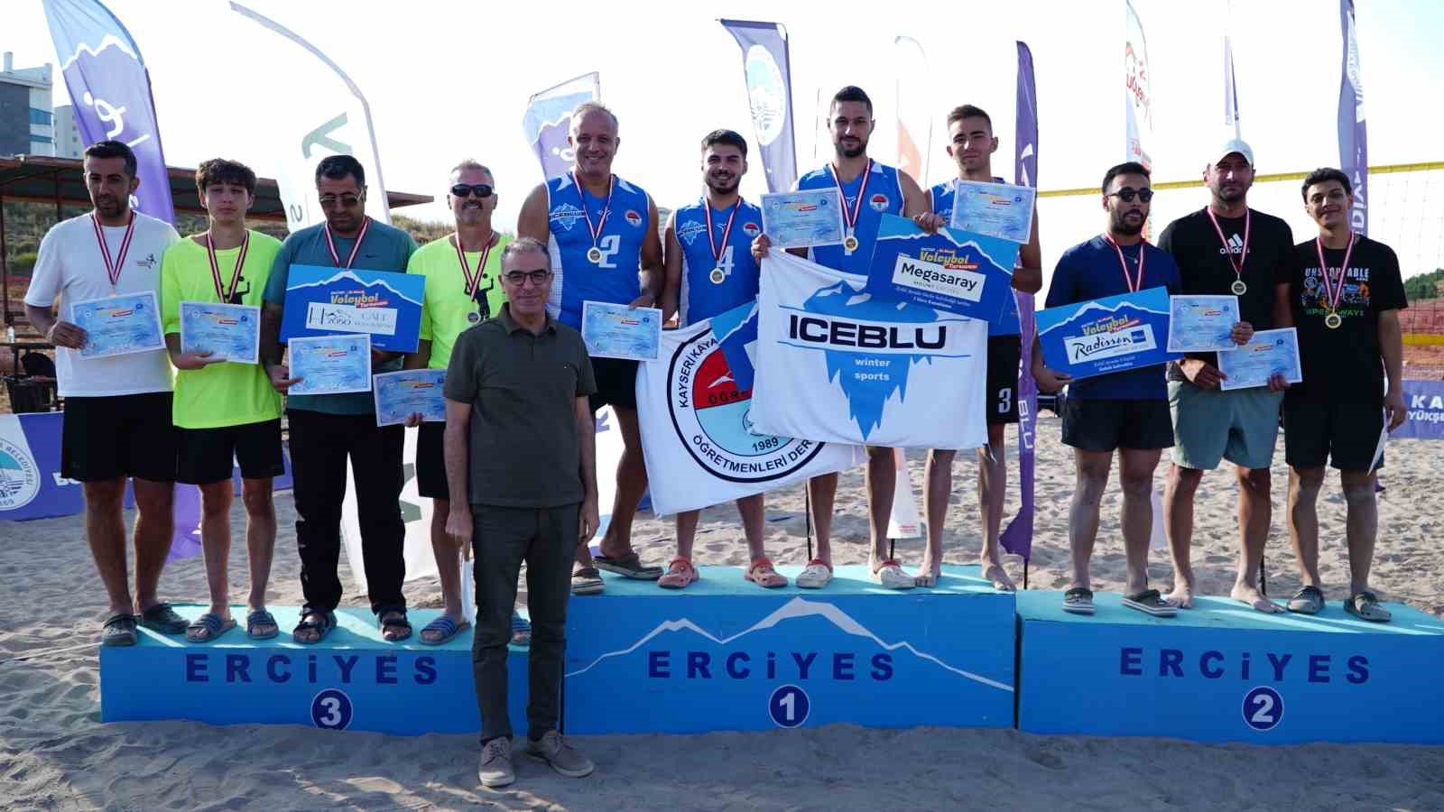 Erciyes’te plaj voleybol turnuvası tamamlandı