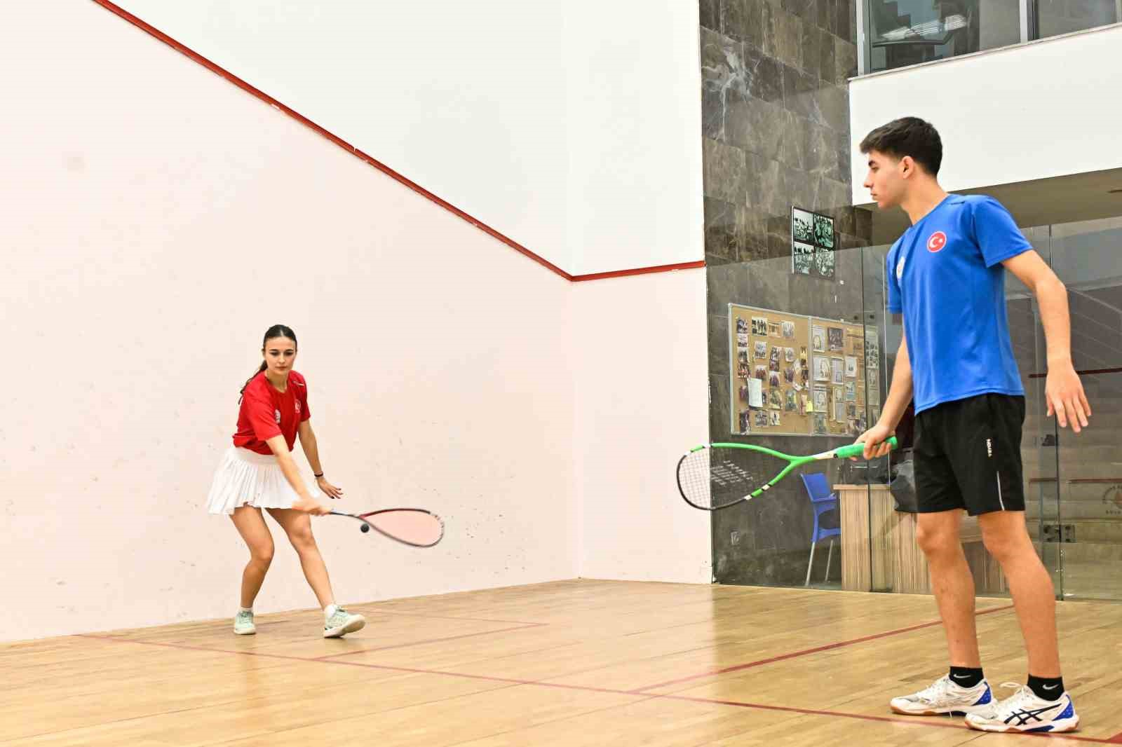 Muratpaşa, Turkish Junior Open Avrupa Şampiyonası’na hazırlanıyor
