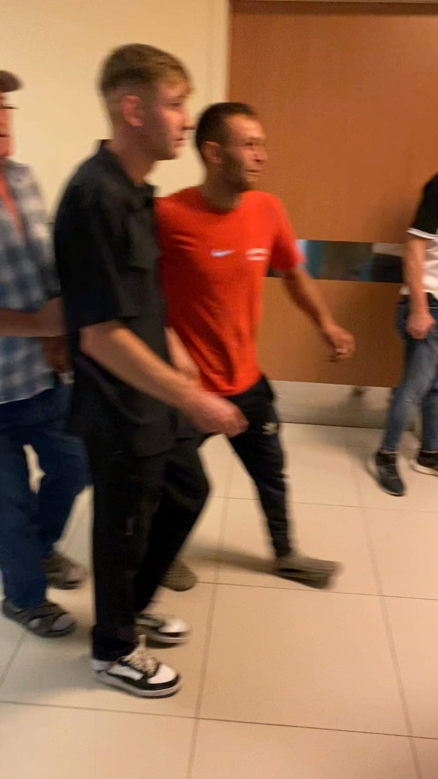 Bursa’da babasının kullandığı traktörün önüne atlayan çocuk ağır yaralandı