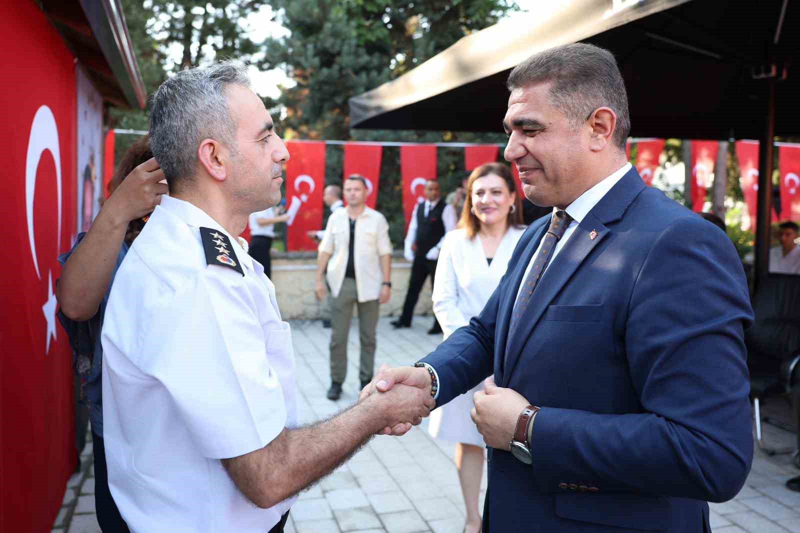 Düzce’de jandarmada terfi heyecanı