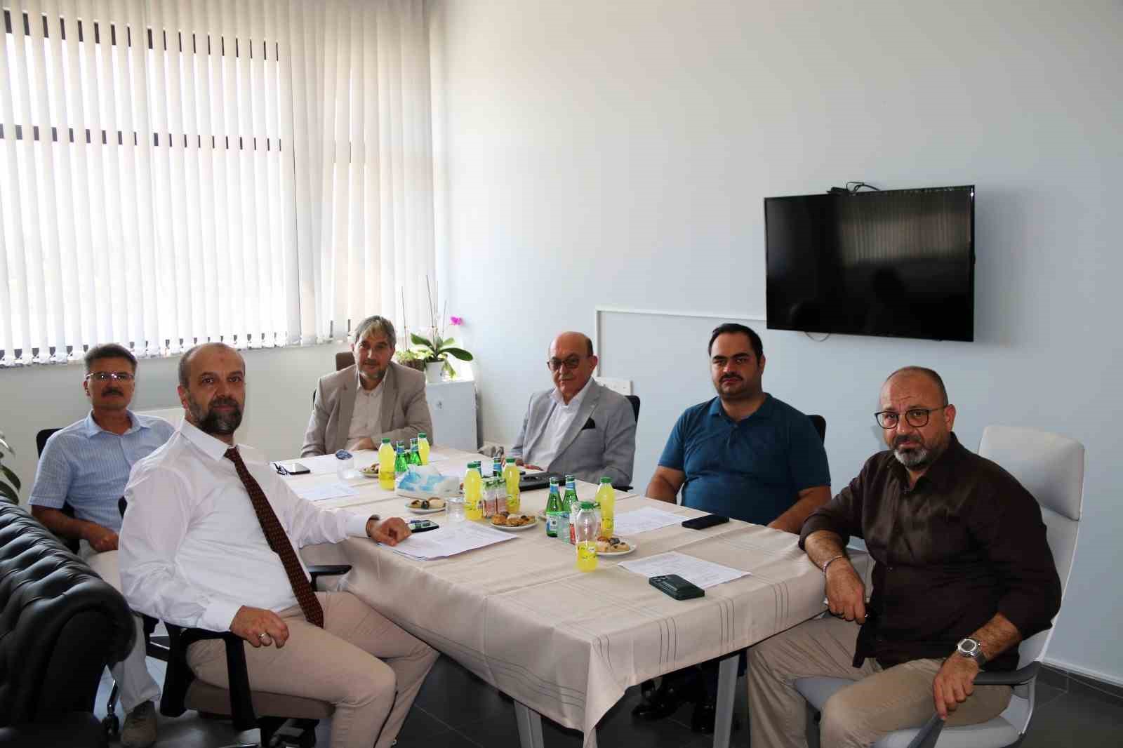 Kütahya’da ’OSB Yönetim ve Protokol Yürütme Kurulu Toplantıları’ gerçekleştirildi