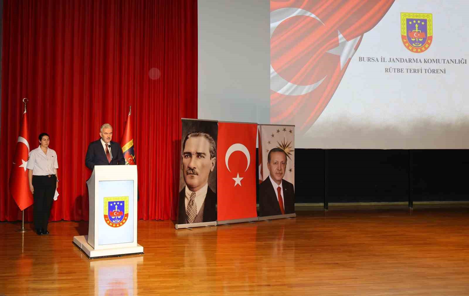 Bursa’da jandarma personeli için rütbe terfi töreni düzenlendi