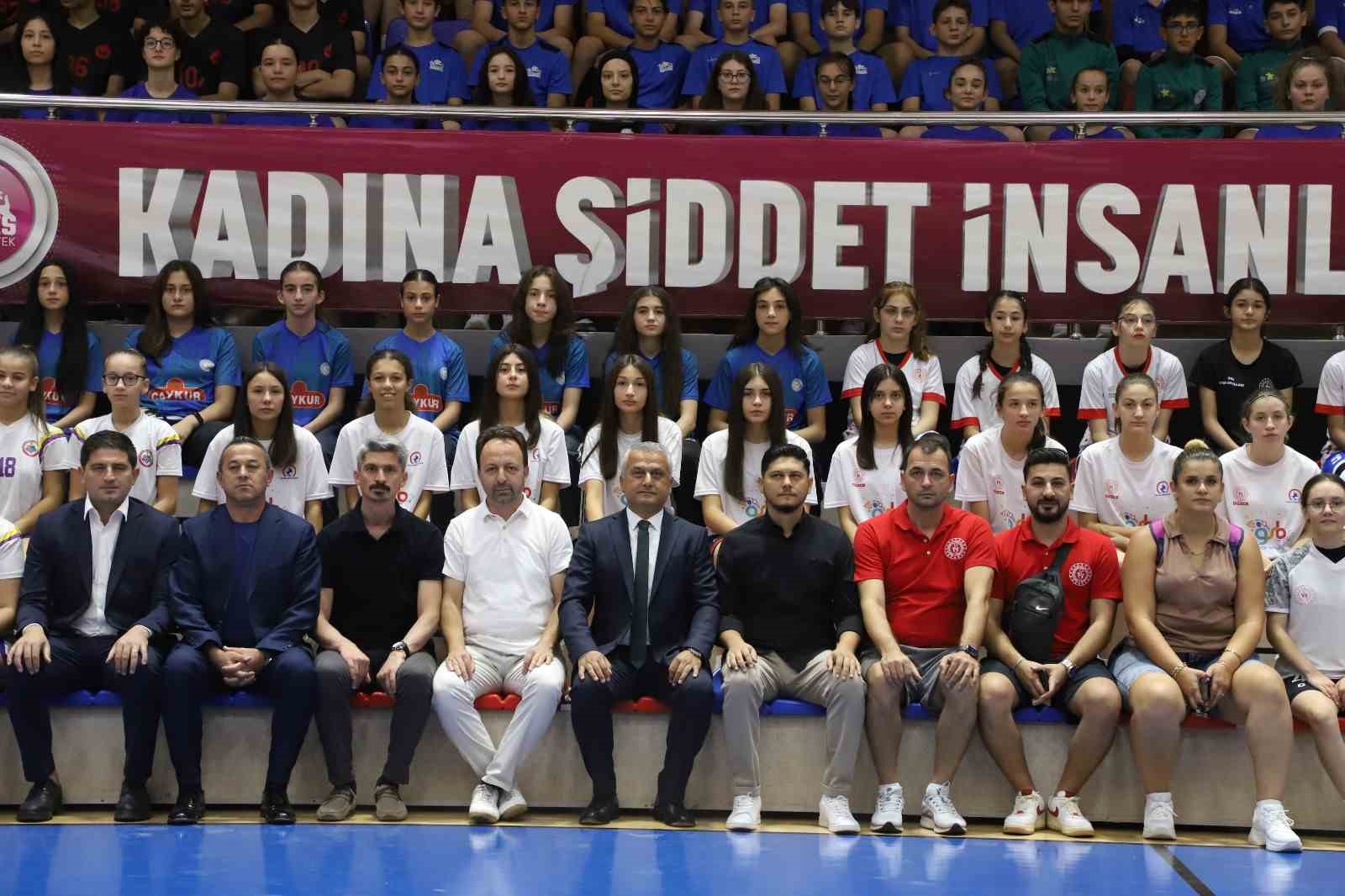ANALİG basketbol yarı final müsabakaları başladı