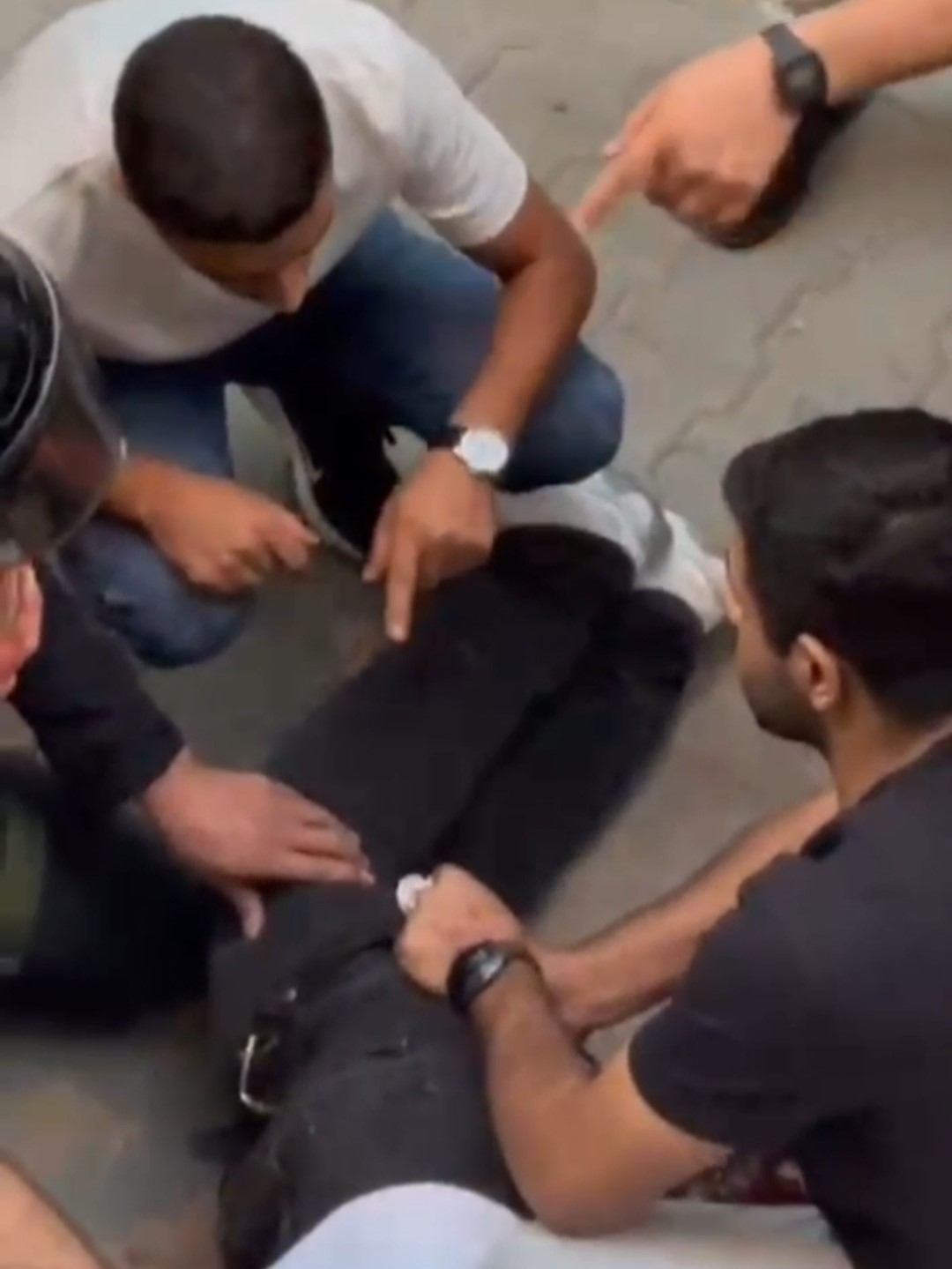 Siirt’te sokak ortasında silahlı saldırı: 1 yaralı