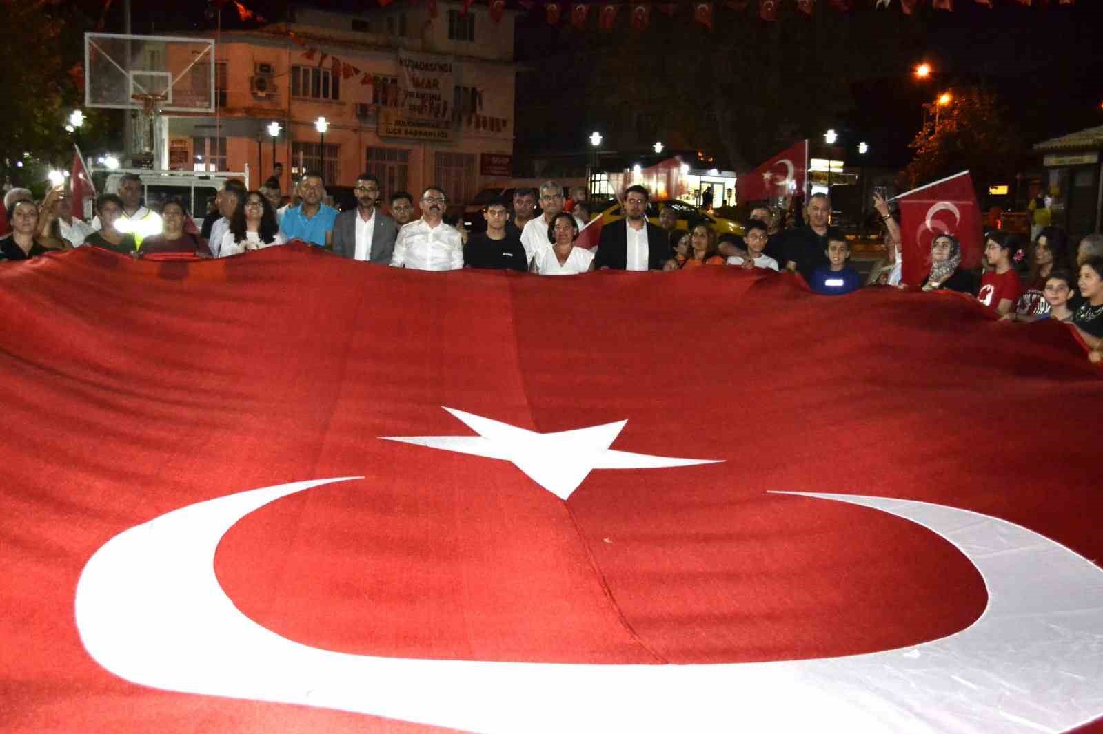 Sultanhisar’da 30 Ağustos kortej yürüyüşü