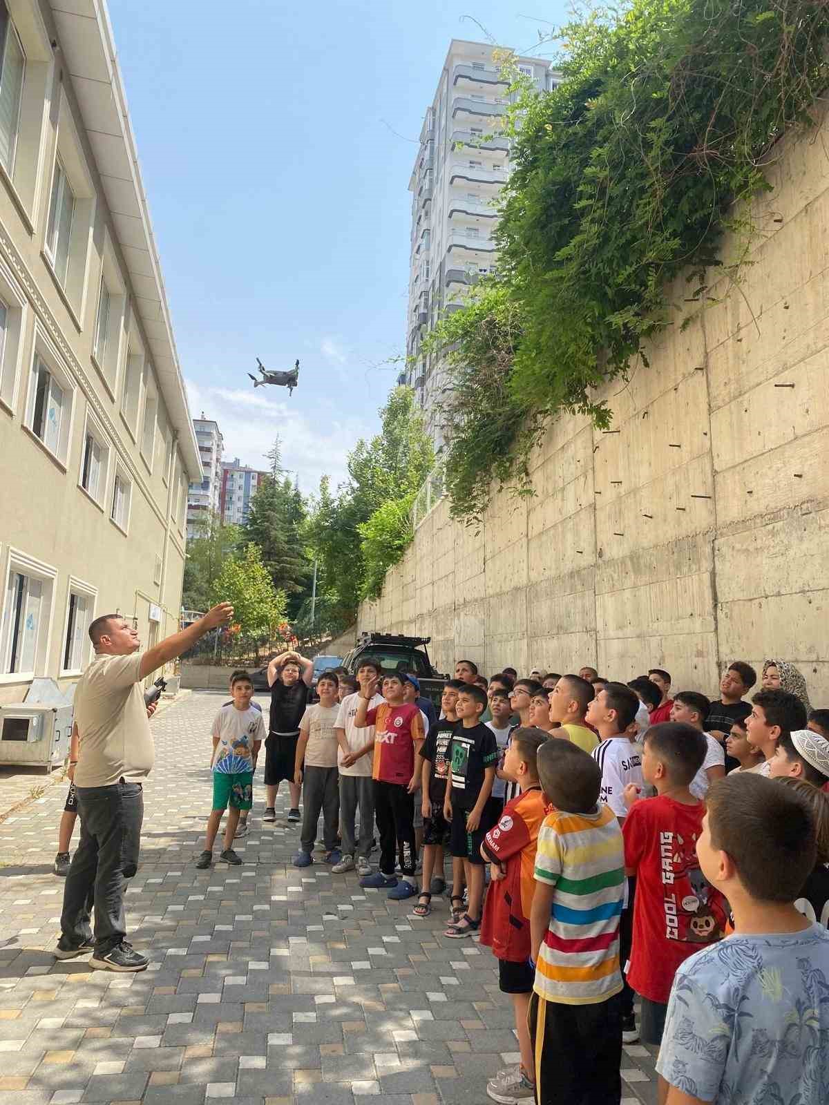 Genç KAYMEK’ten dron eğitimi