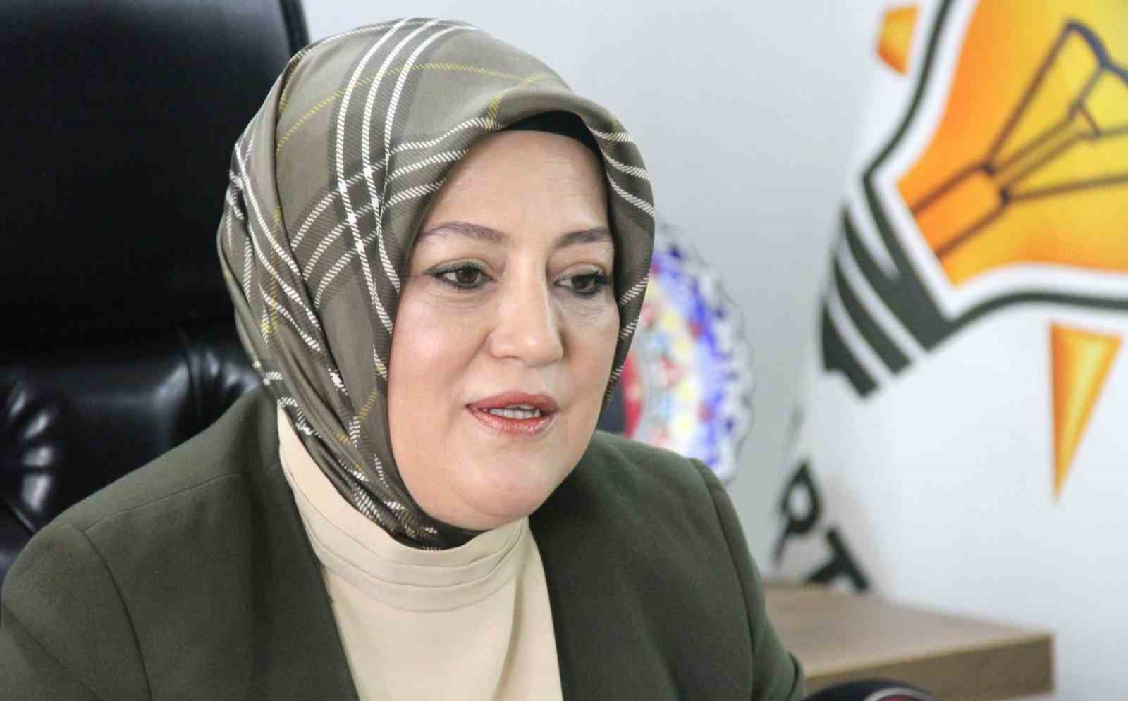 Başkan Ceyda Çetin Erenler’den belediye yönetimine eleştiri