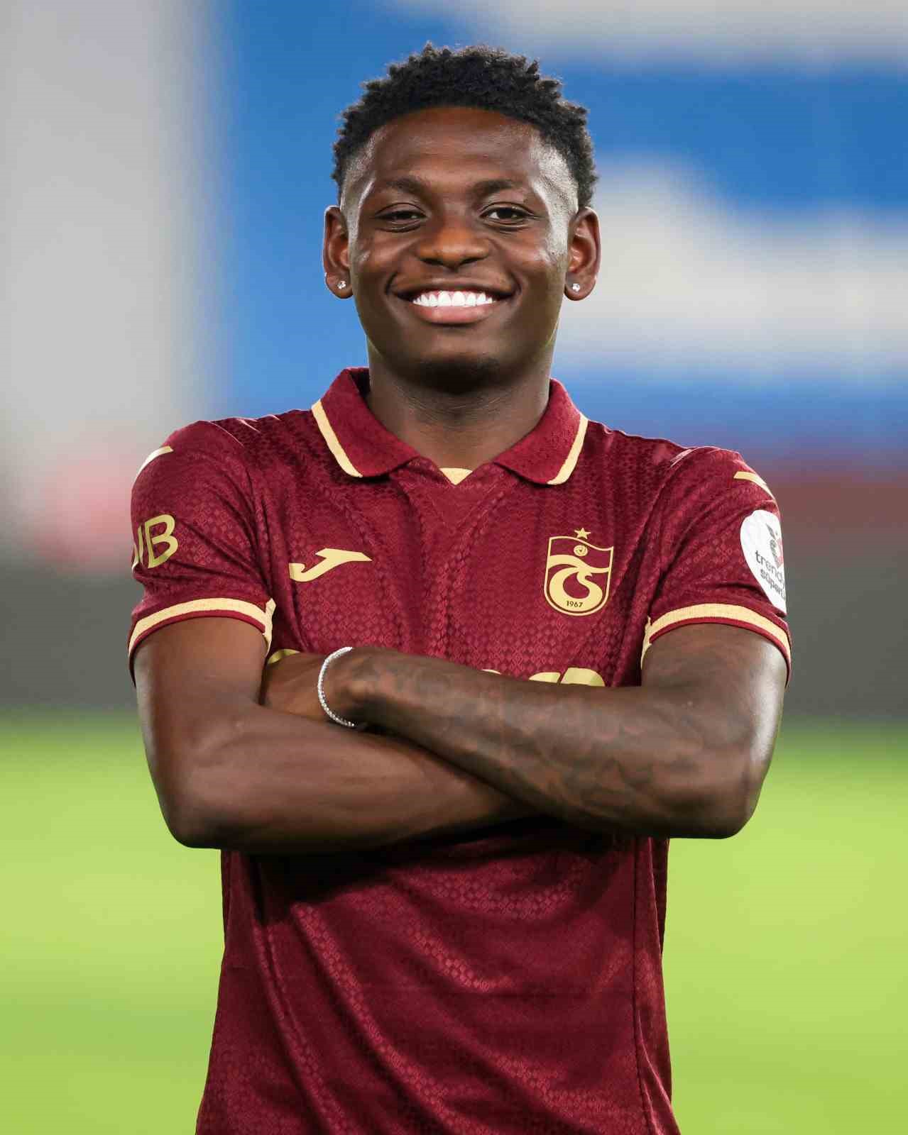 Trabzonspor, Kazeem Olaigbe’yi 5 yıllığına kadrosuna kattı