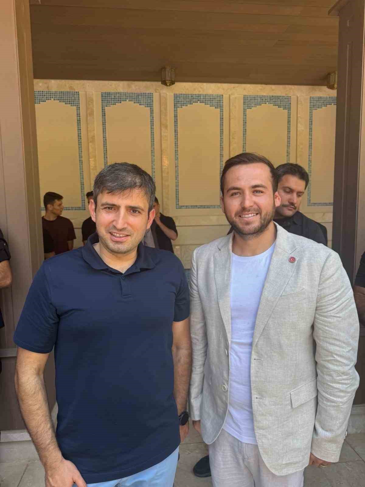 Cumhurbaşkanı Erdoğan cuma namazını Okluk Millet Camii’nde kıldı