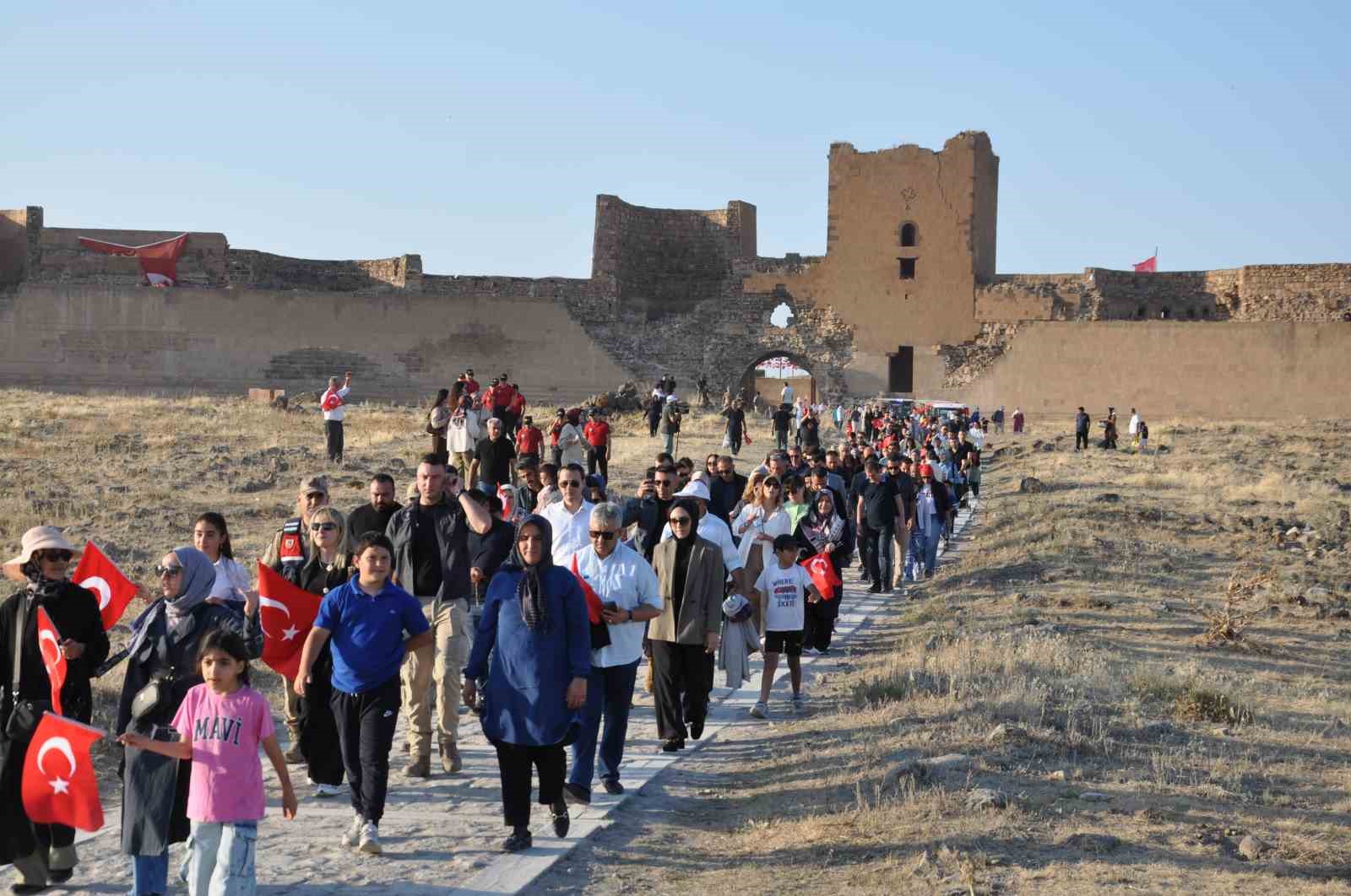 Kars Ani’de fetih coşkusu