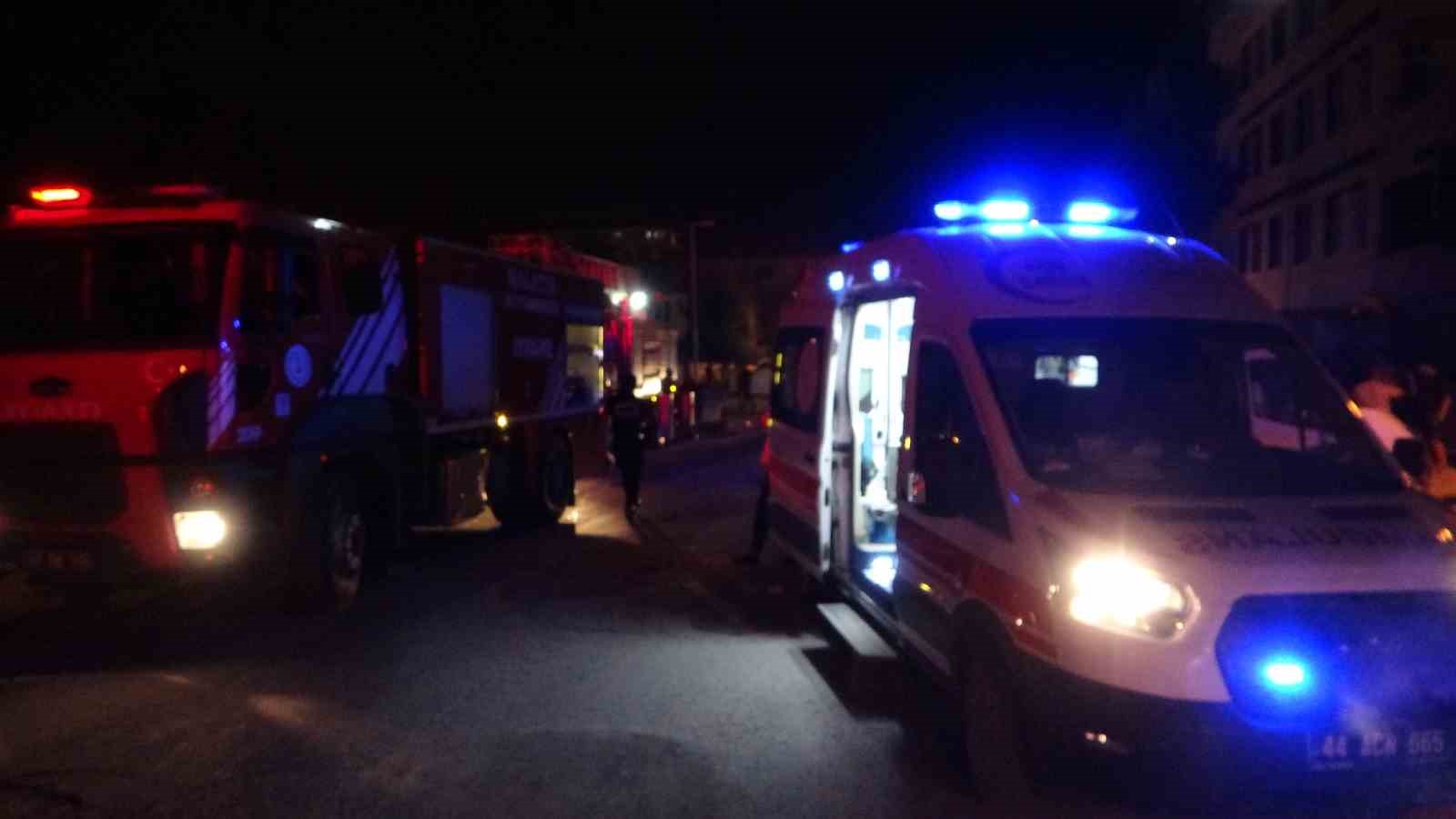 Malatya’da şantiyede yangın paniği: Mahalleli sokağa döküldü