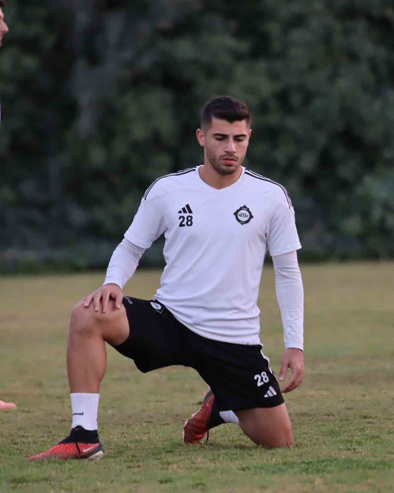Altay’da Onur Efe geri döndü