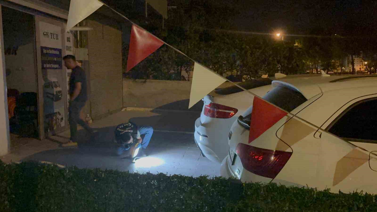 İhbarı değerlendiren ekipler 4 adet ruhsatsız tabanca ele geçirdi