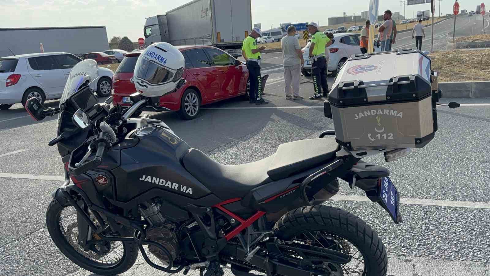 Edirne’de otomobiller çarpıştı: 1 yaralı