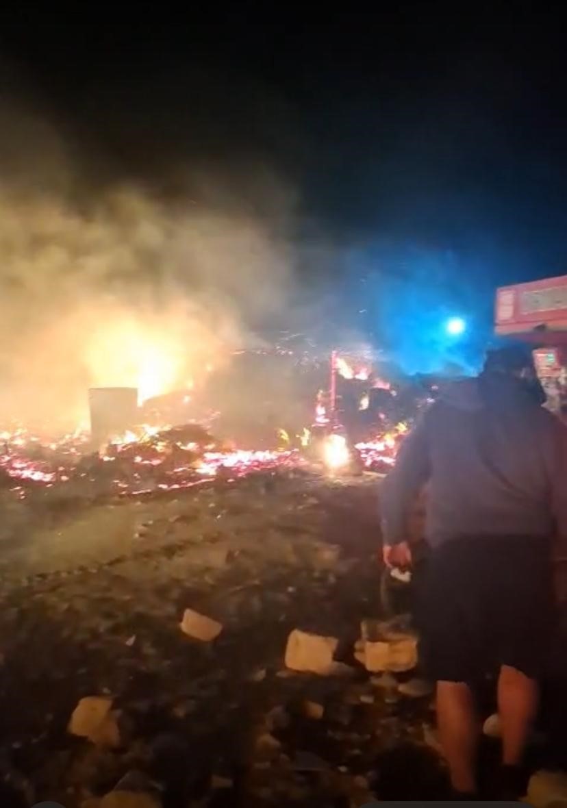 Cunda Adası’nda korkutan makilik yangını