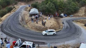 Buharkent Tırmanma Yarışı nefes kesti