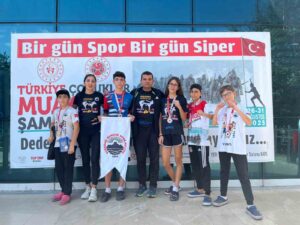 Aydınlı Muaythaiciler Türkiye Şampiyonası’ndan madalyalarla döndü