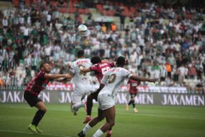 Konyaspor ile Alanyaspor 19. randevuda