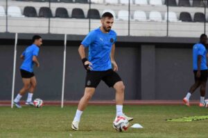Manisa FK deplasmanda galibiyet arayacak