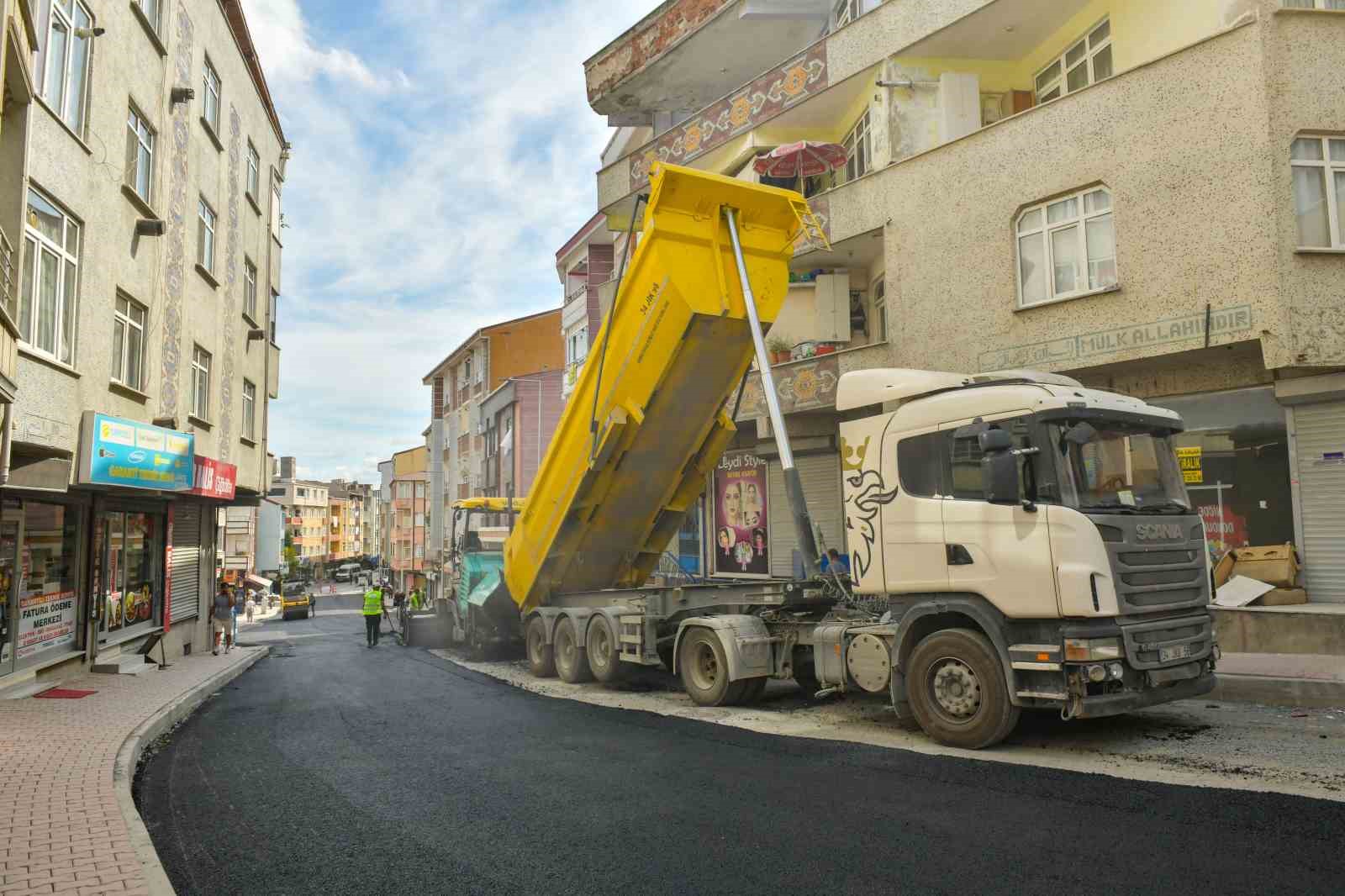 Esenyurt’un altyapı ve bozuk yol sorunu çözülüyor