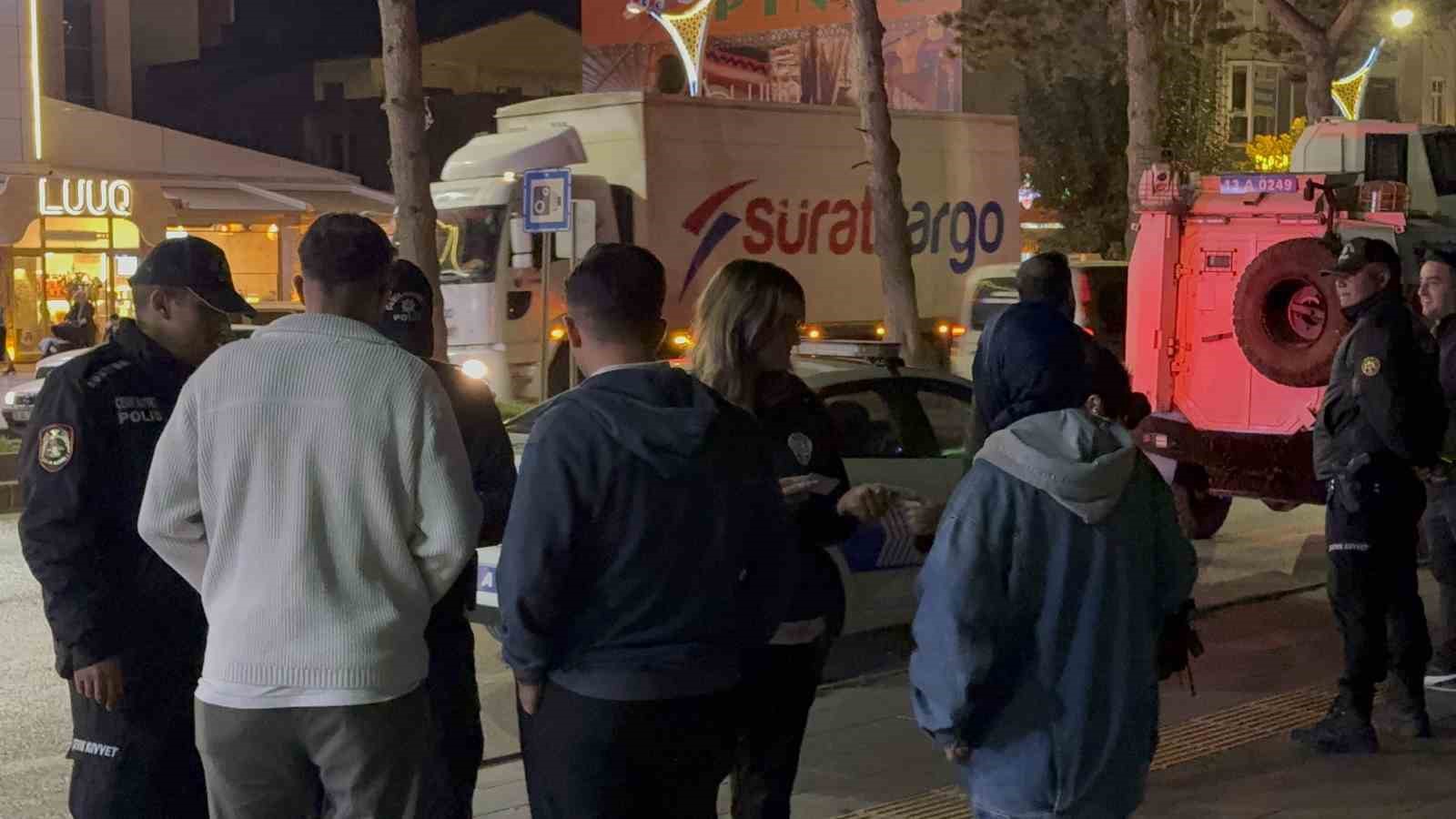 Tatvan’da aranan şahıslara yönelik gece yarısı şok uygulama