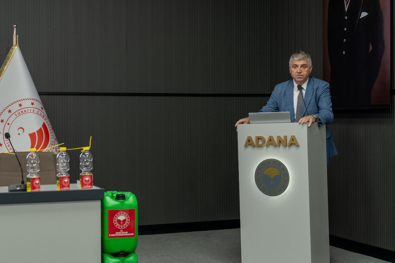 Üreticiye, Akdeniz meyve sineği tuzağı dağıtıldı