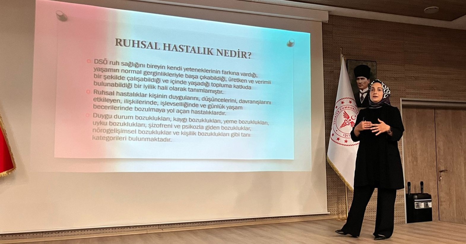Bayburt İl Sağlık Müdürlüğü personeline ’damgalama’ eğitimi verildi