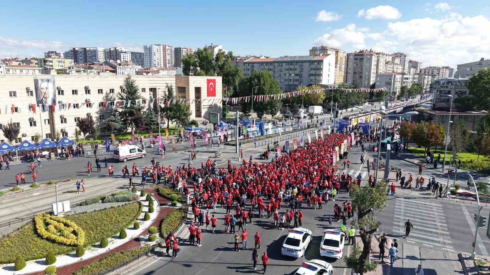 Büyükşehir ile spor dolu bir hafta: Kayseri koştu, Türkiye koştu, dünya koştu