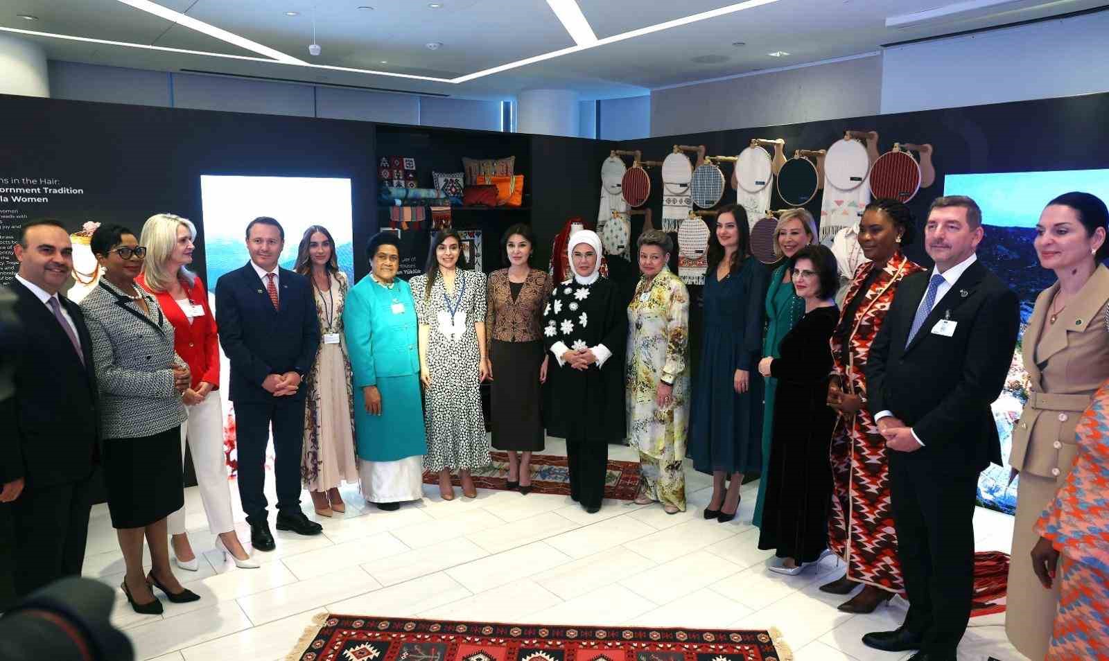 Emine Erdoğan’ın Amerika temaslarına Bursa İpeği damgasını vurdu