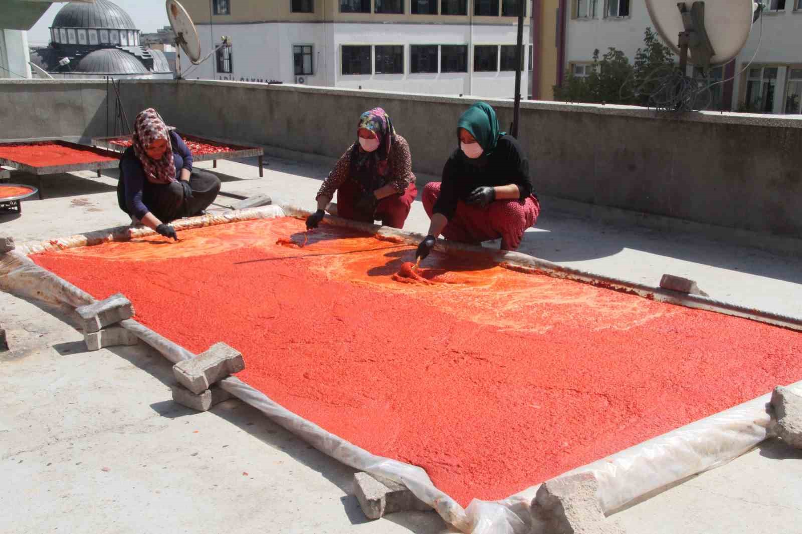 Gaziantep’te salça çekim işletmelerinden randevulu hizmet