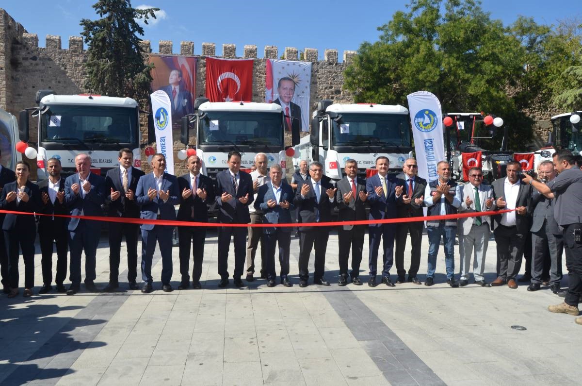 Sinop’a 12 yeni iş makinesi kazandırıldı