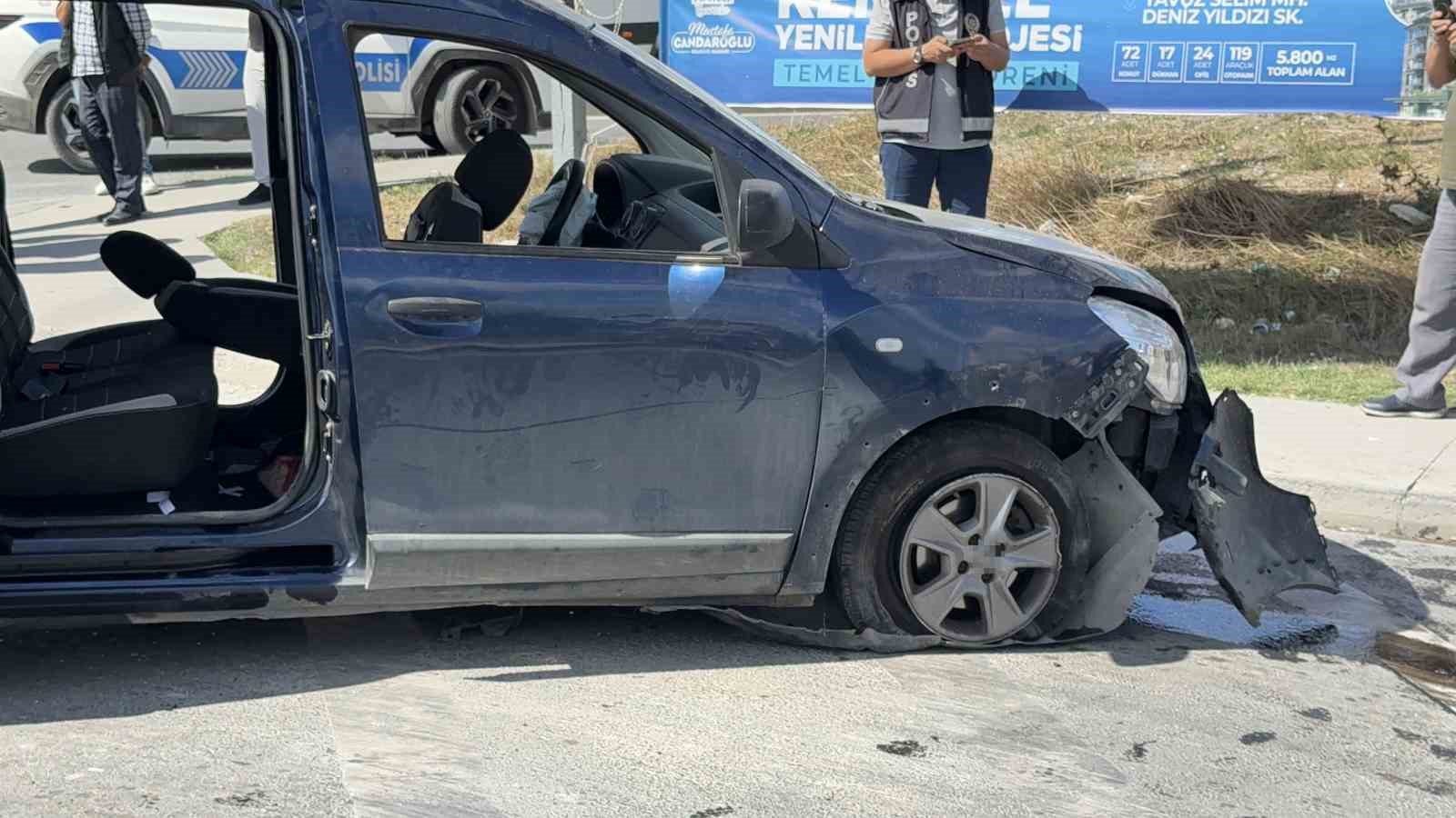 Arnavutköy’de iki araç çarpıştı: 1 yaralı