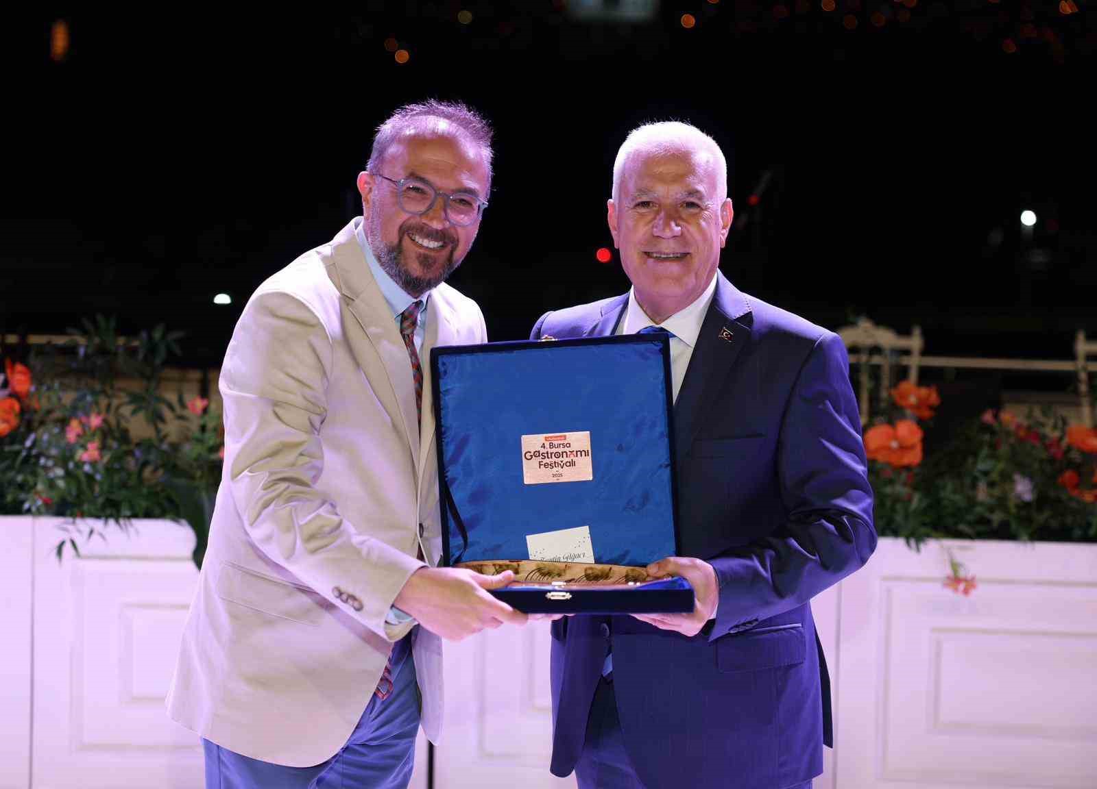’Tescilden Tabağa’ dostlukla taçlandı
