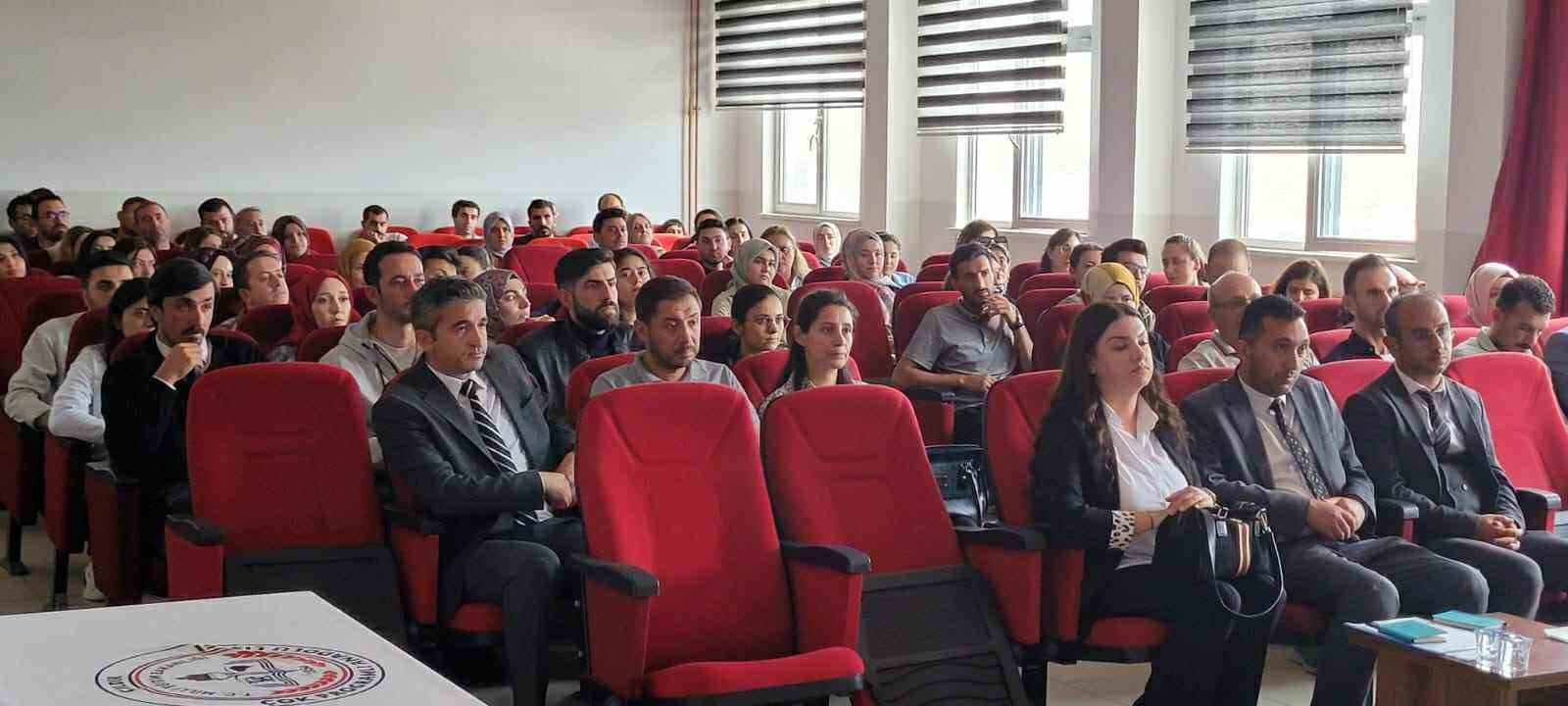 Kaymakam Aytürk, öğretmenlerle biraraya geldi