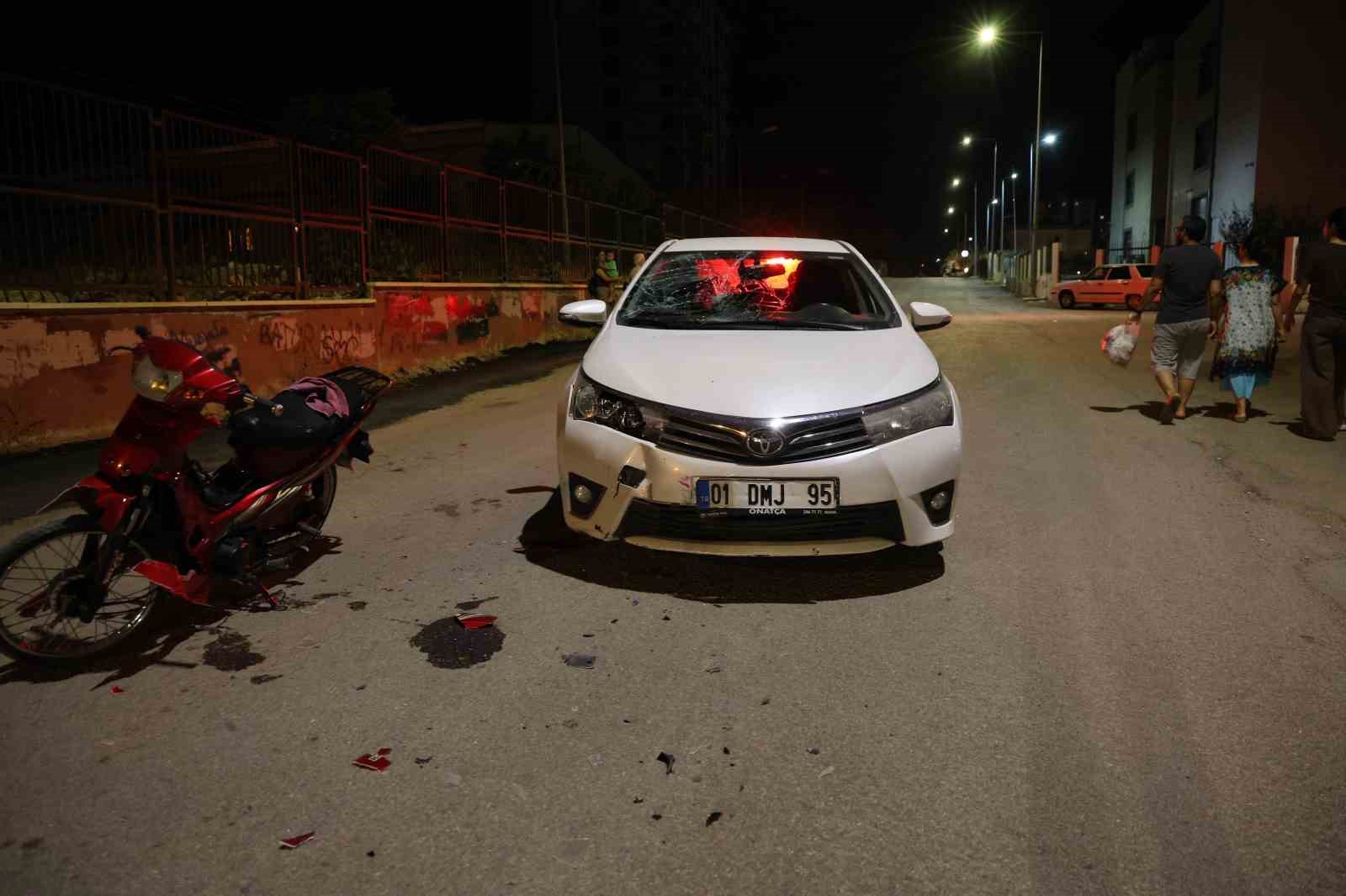 Kozan’da motosiklet ile otomobil çarpıştı: 2 yaralı