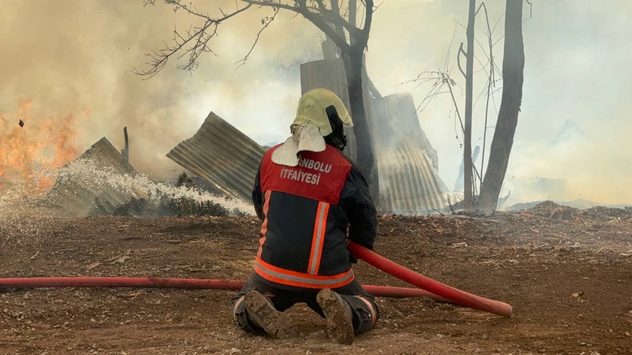 Safranbolu’da kereste fabrikasında yangın