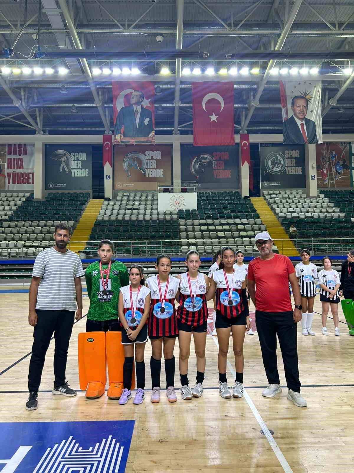 Muğla Hokey Ligi şampiyonu Bodrum Gündoğanspor oldu