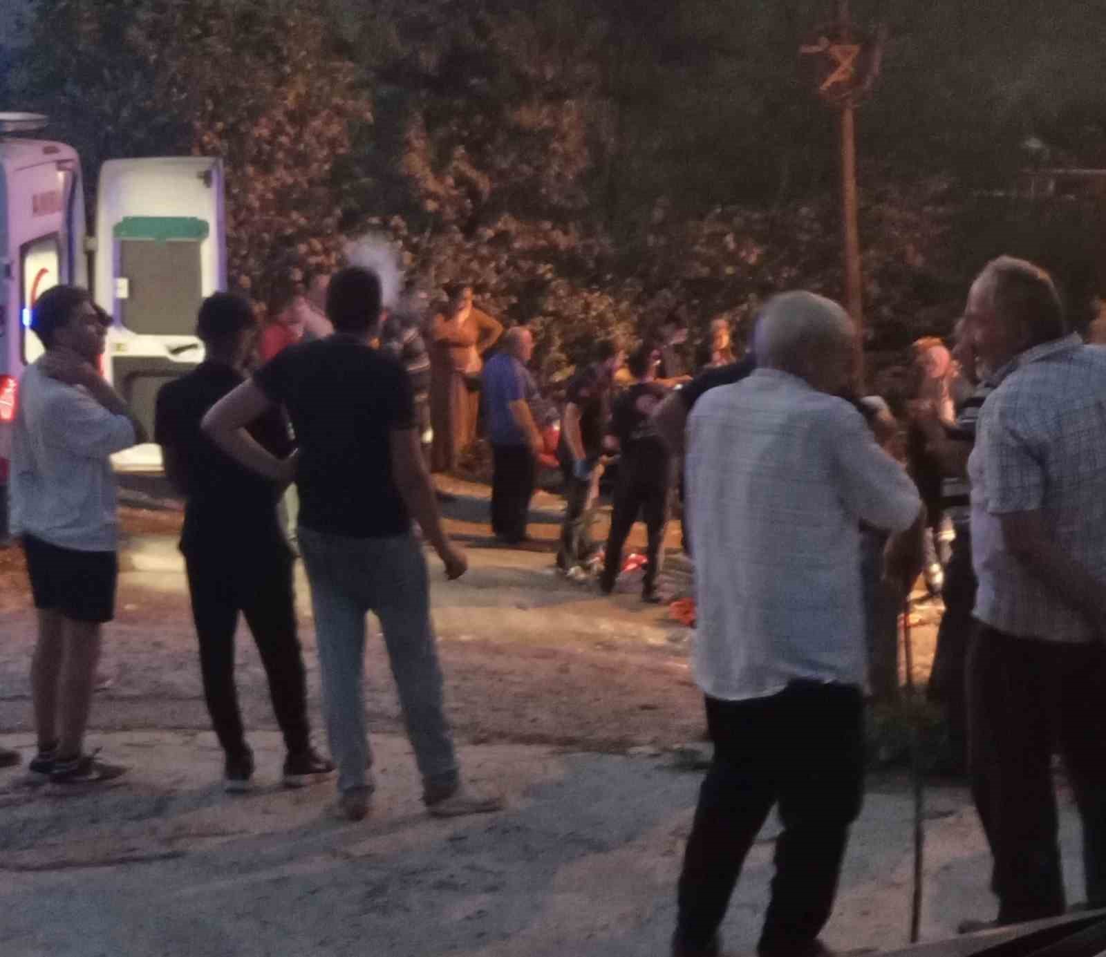 Ordu’da virajı alamayan patpat devrildi: 2’si çocuk 6 yaralı