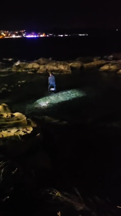 Çanakkale’de denize düşen arkadaşını kurtarmak isteyen kişi hayatını kaybetti