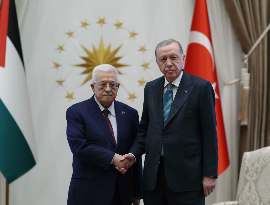 Cumhurbaşkanı Erdoğan, Filistin Devlet Başkanı Abbas ile görüştü