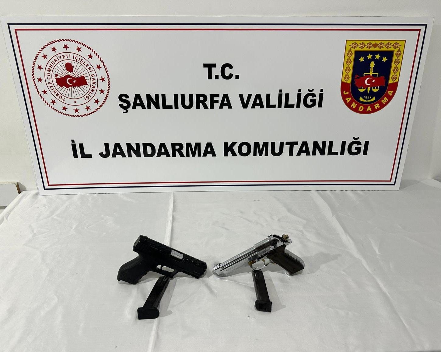 Jandarmadan uyuşturucu operasyonları: 8 gözaltı