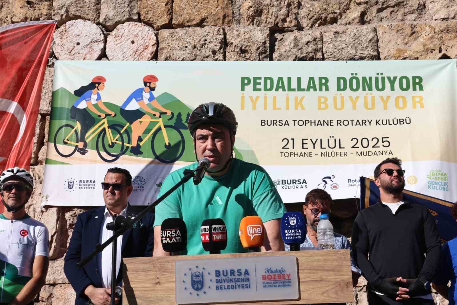 Pedallar iyilik için döndü
